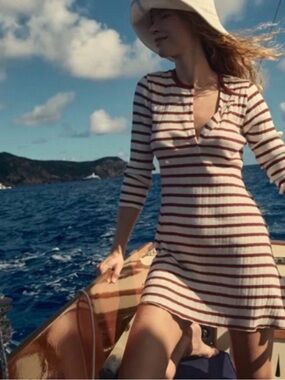 Doen Como Auburn San Simeon Stripe Henley Dress